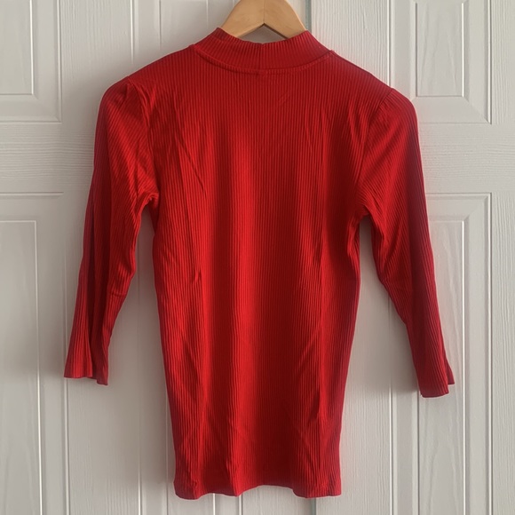 Stradivarius 3/4 Red shirt - Picture 5 of 6